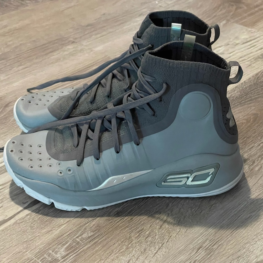 Under Armour Curry 4 Sneakers
